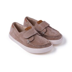 DEPORTIVO ESTILO NÁUTICO COLOR BEIGE  SLATINA